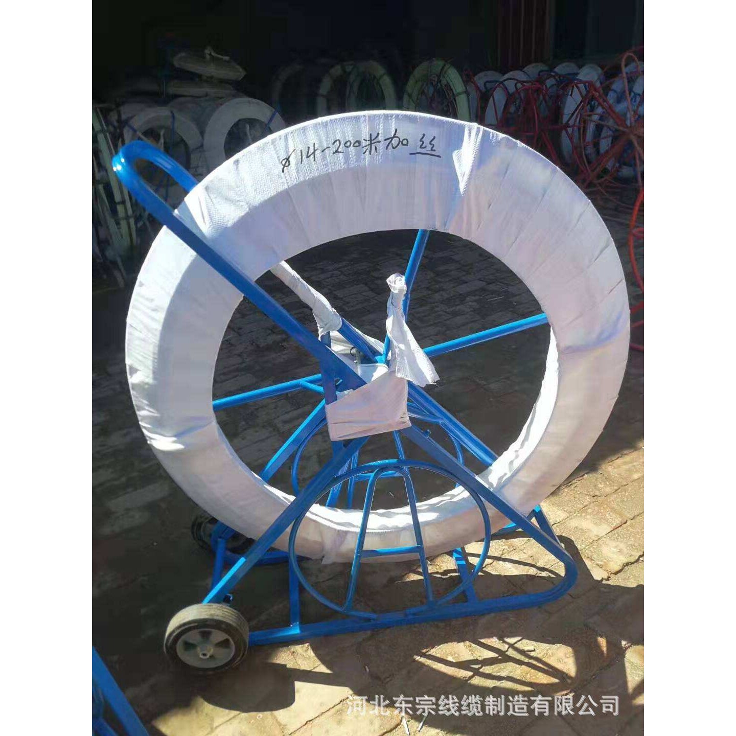 厂家生产玻璃钢穿孔器 玻璃钢穿线器穿孔器 电力施工工具安全工具