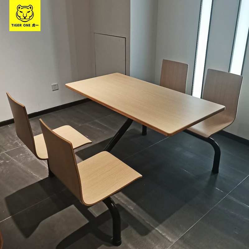 虎一家具四人连体不锈钢一体餐桌椅学校饭堂公司员工食堂餐桌椅子