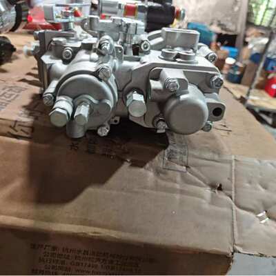 6755-71-1010发动机SAA6D107E-2E喷油泵