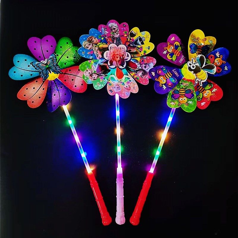 七彩卡通单叶发光风车旋转户外春游地推小礼品夜市摆摊小商品