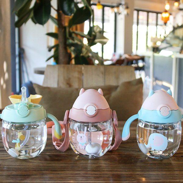 婴儿喝管水杯塑料杯防呛吸管杯两用手柄带背带方便携带咬吸杯,户外/登山/野营/旅行用品,水杯,淘宝优惠券,粉丝福利购,淘宝优惠卷