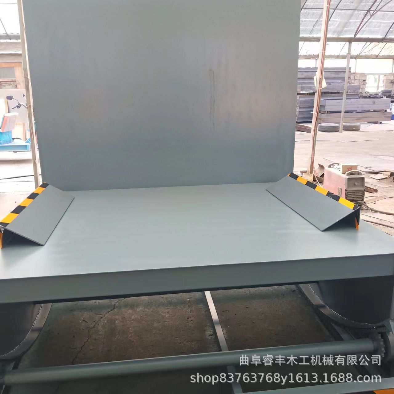 3吨人造实木胶合板翻板机液压式翻转机睿丰 C型90度翻转机