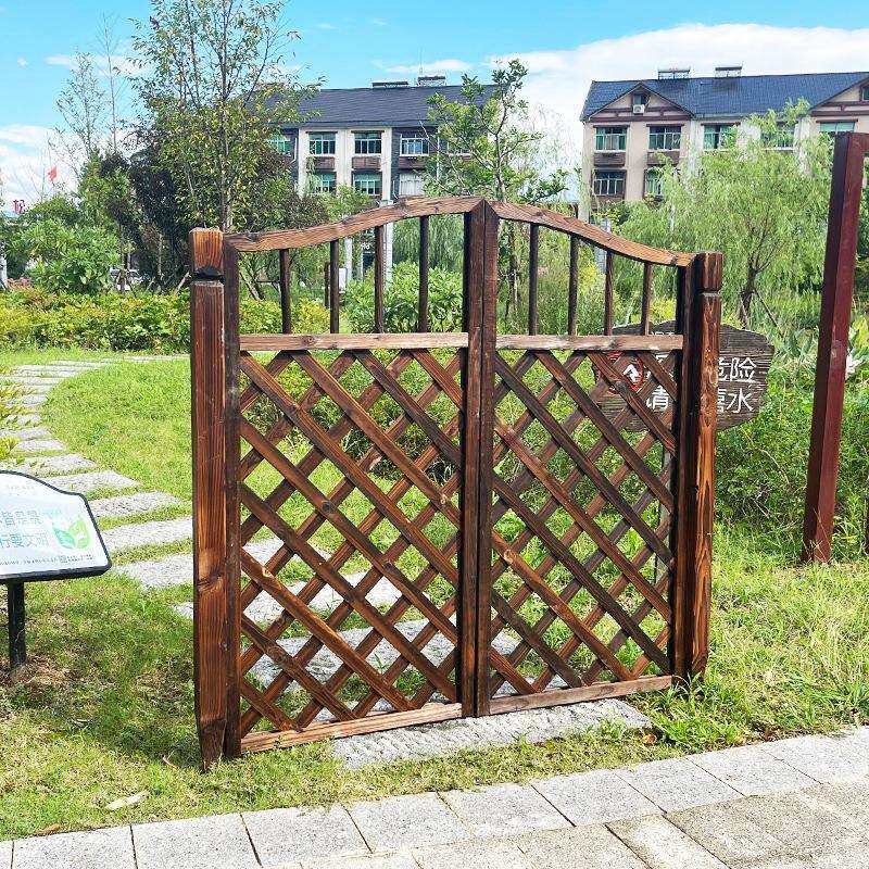 碳化花园装饰篱笆门庭院围栏木门室外网格栅栏门防腐木别墅拱门
