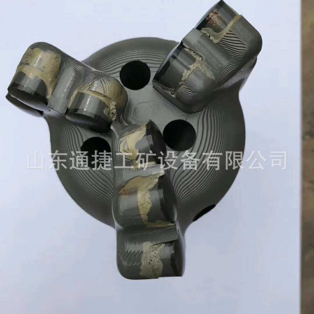 金刚石弧形钻头 金刚石复合片钻头矿用合金钻头厂家供应钻探钻头