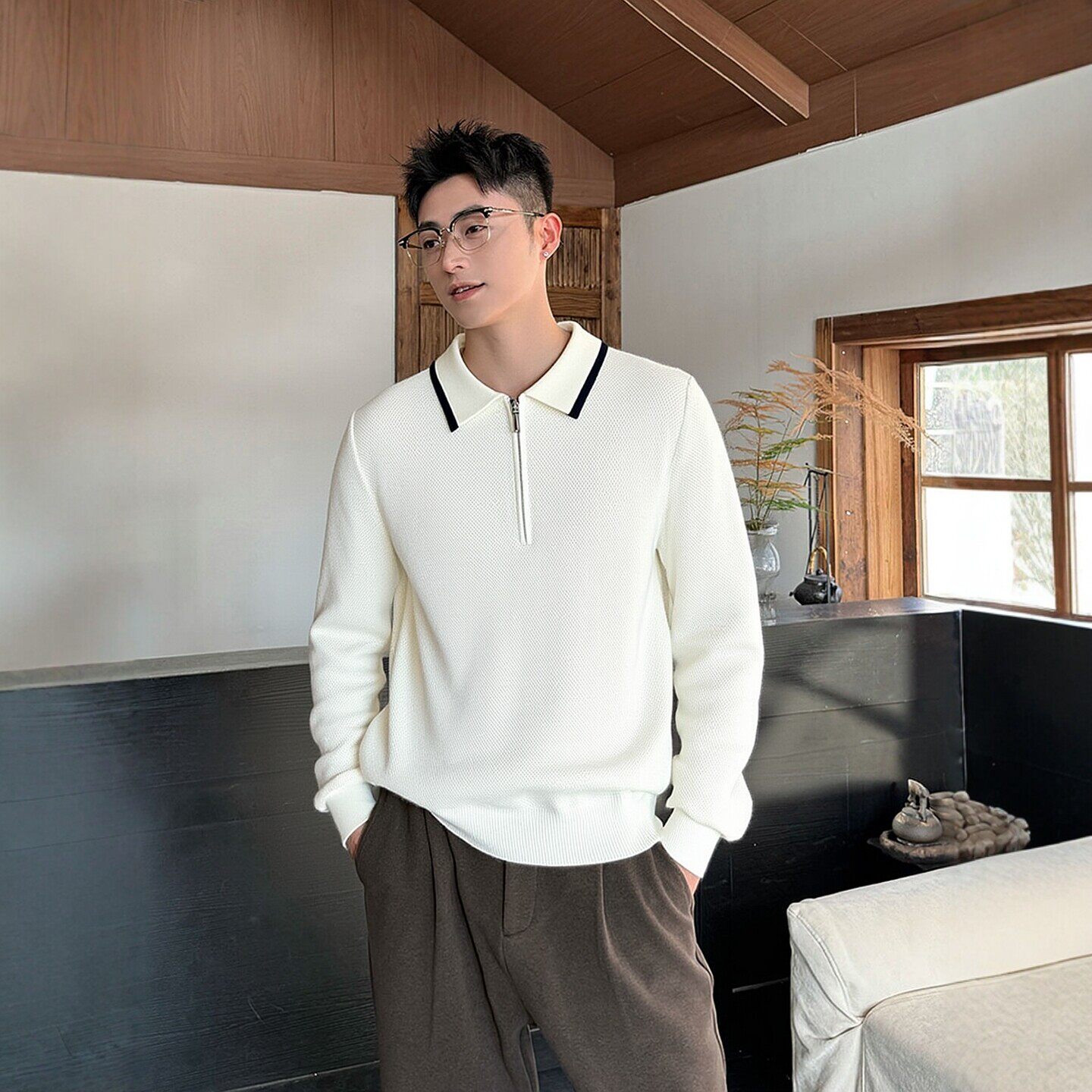 轻熟男士休闲半拉链翻领