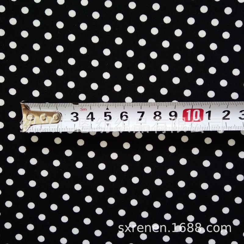 黑底白圆点印花 波点印花布 40支D人棉府绸 黑白印花 经典圆点面