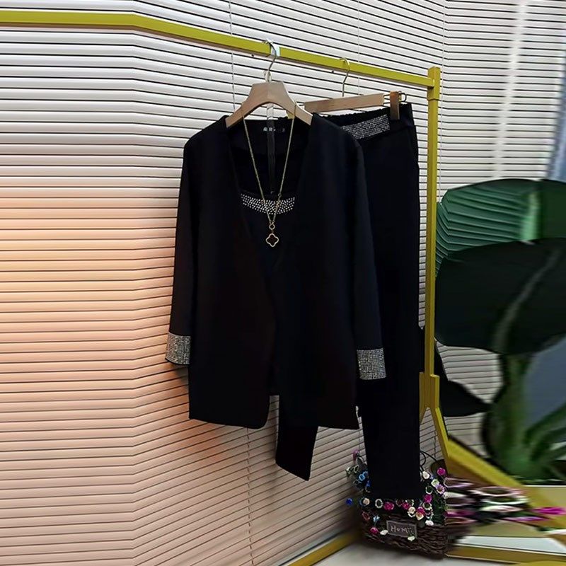 加肥胖妹妹打底吊带背心拼接烫钻袖口西服外套小脚裤通勤风三件套,女装/女士精品,大码套装,淘宝优惠券,粉丝福利购,淘宝优惠卷