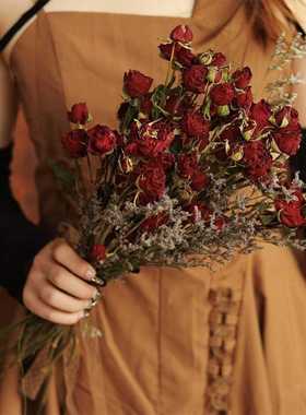 干花花束多头玫瑰风干真花毕业拍照复古客厅装饰摆件天然家居