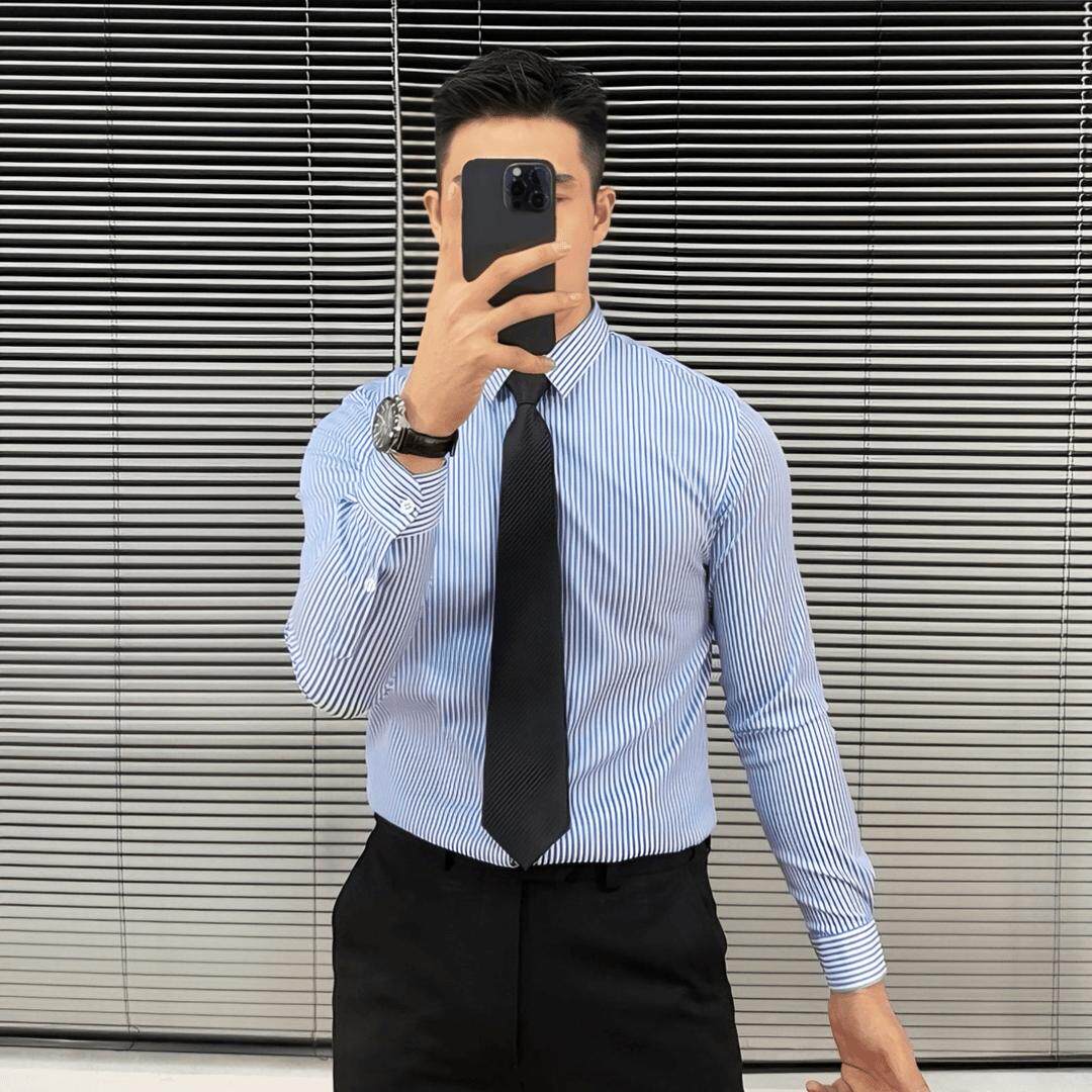 轻熟男士经典暗门襟蓝白