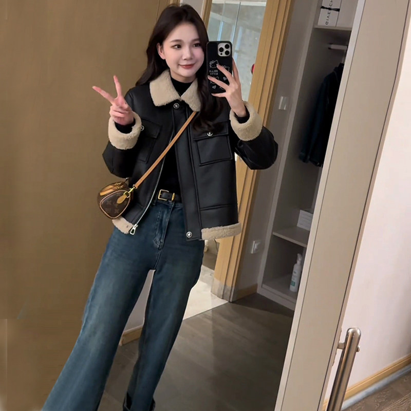 黑色短款羊羔毛外套女202