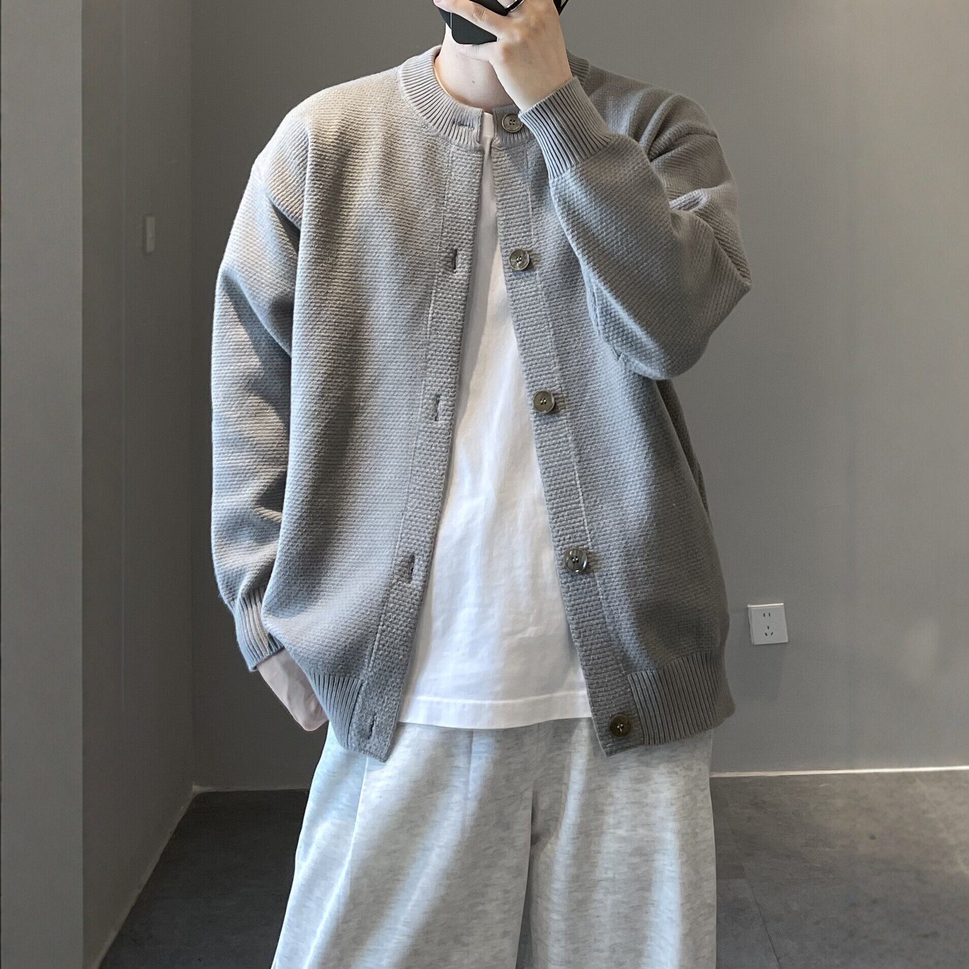 轻熟男士休闲宽松型复古