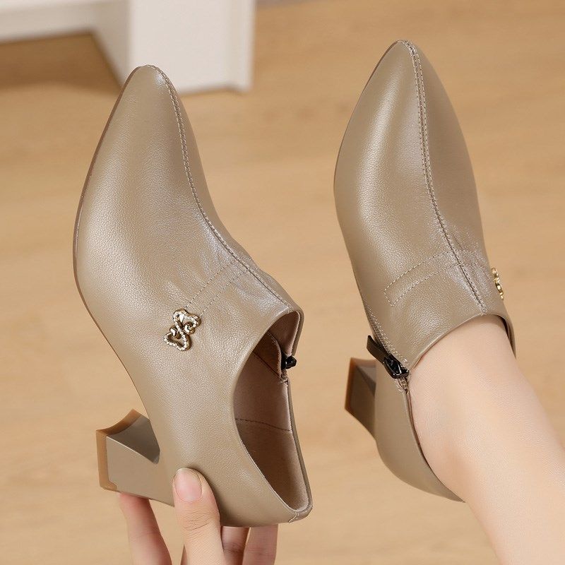 真皮粗跟软皮妈妈鞋春秋季新款中跟尖头气质百搭小皮鞋深口女单鞋,女鞋,深口单鞋,淘宝优惠券,粉丝福利购,淘宝优惠卷