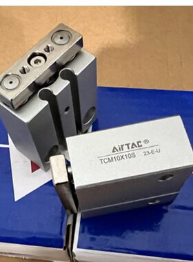 5-25T三CMX1CM亚德客气缸X5CM3010/气动T20-/06SX1*T三杆轴杆导10