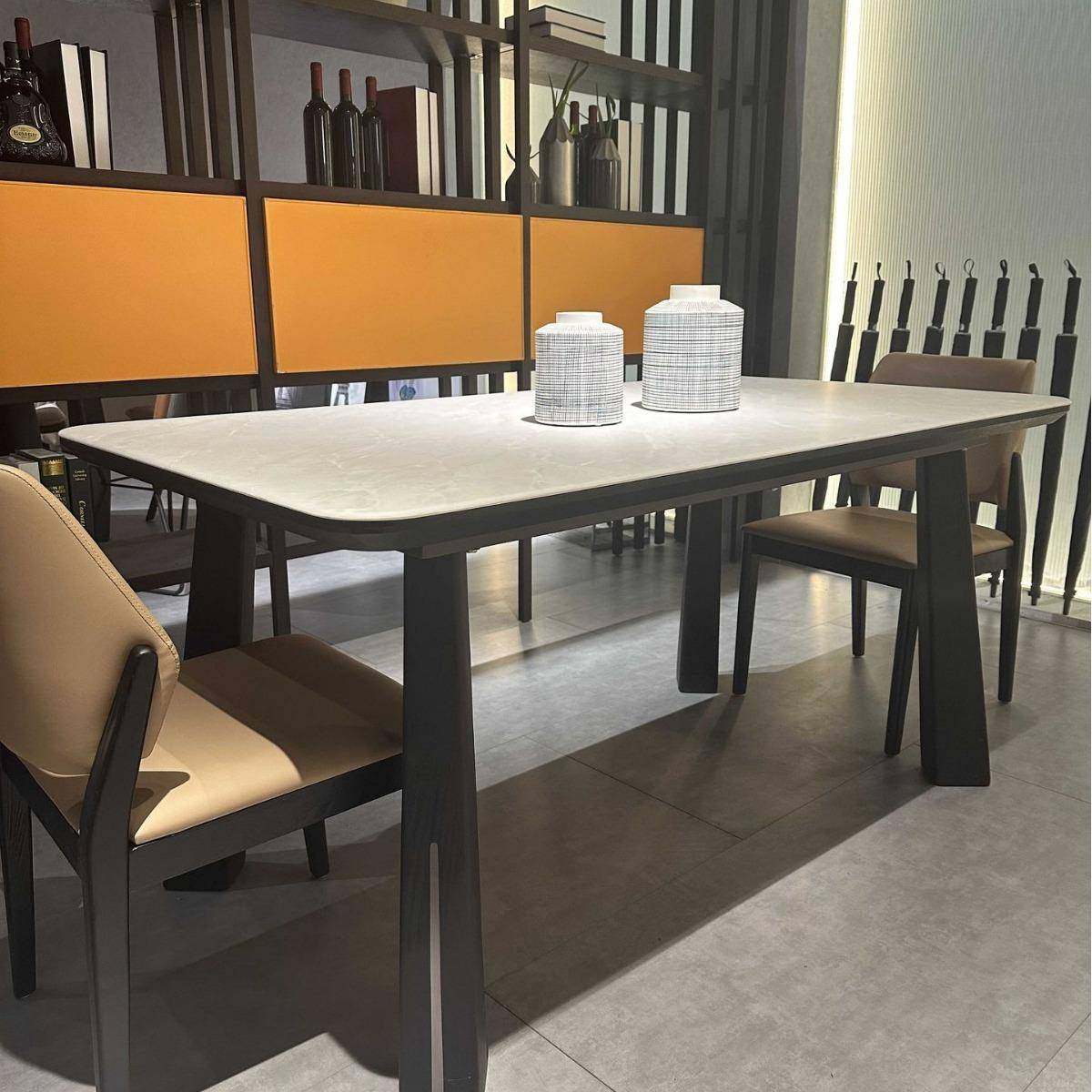 全实木腿超晶石餐桌高级感天然大理石微晶石彩晶石轻奢北欧吃饭桌