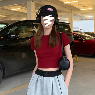 女夏季 显瘦内搭短款 天2025新款 修身 辣妹上衣 美式 红色正肩t恤短袖