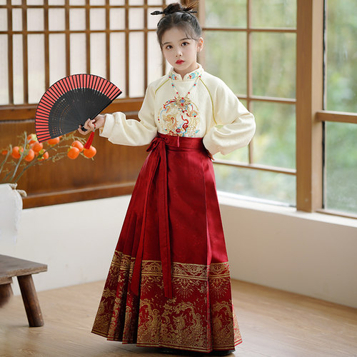 高档汉服女童冬款拜年服儿童马面裙套装冬季2023新款国风红色古装