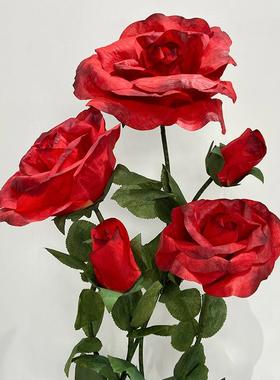 网红打卡巨型仿真玫瑰花组合商场橱窗美陈情人节婚礼装饰用花道具