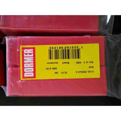 进口DORMER套装手用丝锥E105M30*2NO9