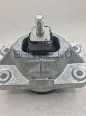 适用于路虎揽胜发现5发动机支架垫机脚胶配件LR056882工厂直销