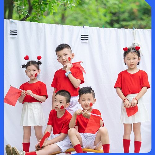 童装大红t恤白短裤百褶裙幼儿园家庭运动会开幕式啦啦队服