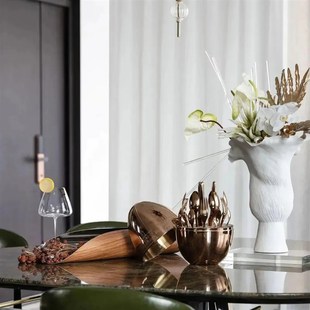 饰样板房餐厅餐桌设计搭配花器餐具套装 摆件装 逸品家居软装 Pin