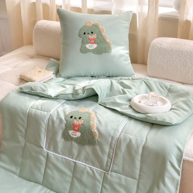 抱枕被子两用g汽车枕头车内用后排折叠靠枕办公室午睡空调被二合