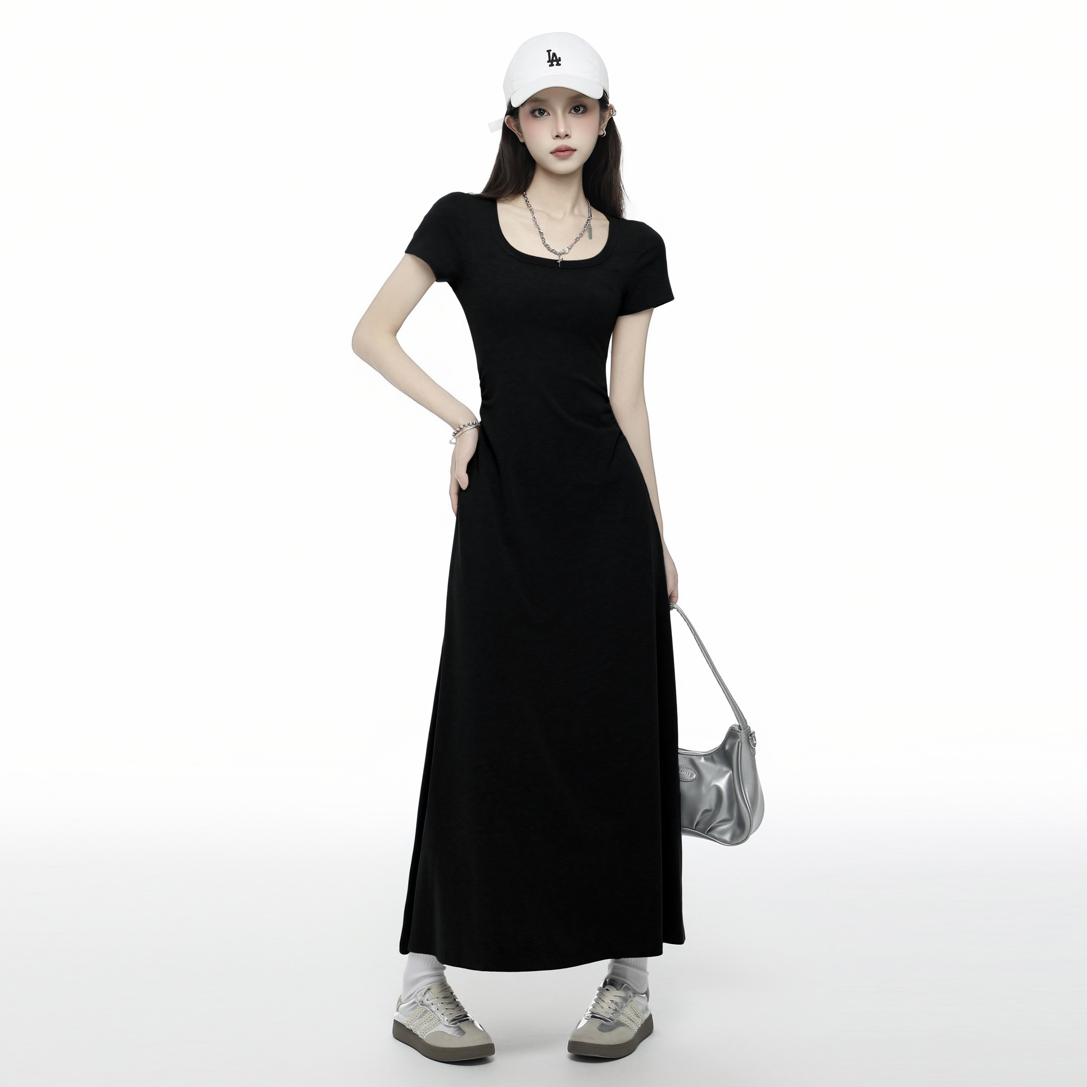 黑色短袖方领洋装女2026