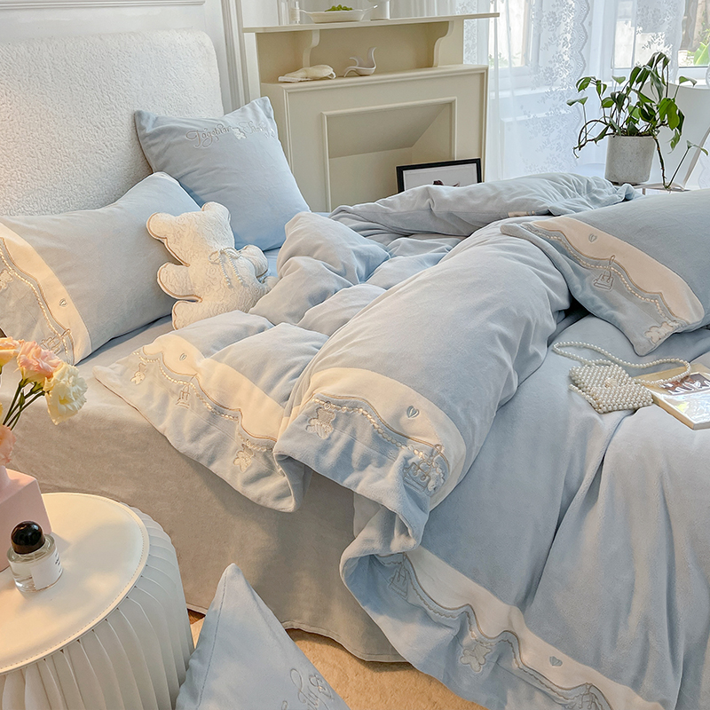 蓝色小清新加厚保暖牛奶绒四x件套冬季珊瑚绒简约法兰绒床上用品