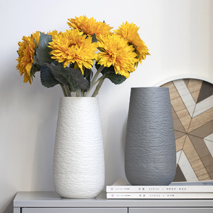 轻奢高档向日葵客厅陶瓷插花瓶北欧风格餐桌2021新款宽口摆件