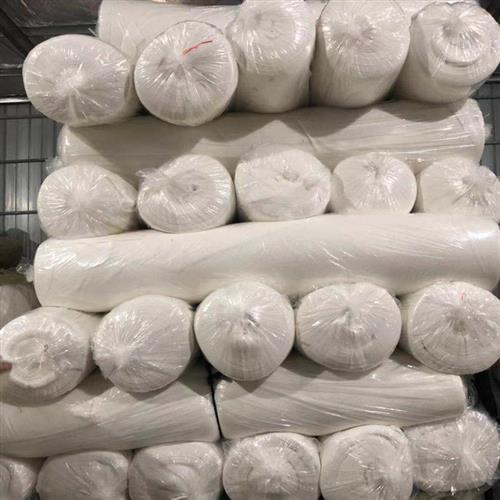白色工程布保温棉被白q色土工布毛毡布工程N水泥路面养护保湿护坡