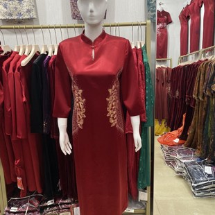 年轻气质收腰显瘦中式改良版旗袍红色洋装妈妈装喜婆婆婚宴礼服