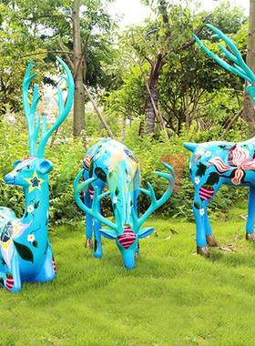 力必特玻璃钢梅花鹿动物景观广场雕塑园林绿地小区草坪鹿群装饰