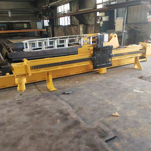 履带式 全液压潜孔钻机 露天矿山钻爆破孔用 钻进速度快