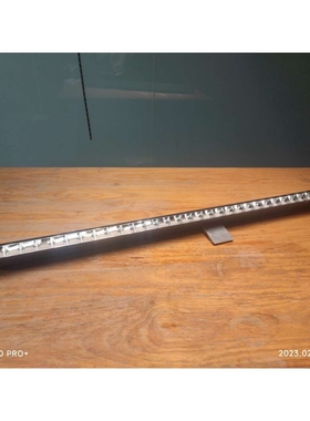 led办公线条防眩格栅灯UGR19值供高端写字楼一字灯商店吊线灯