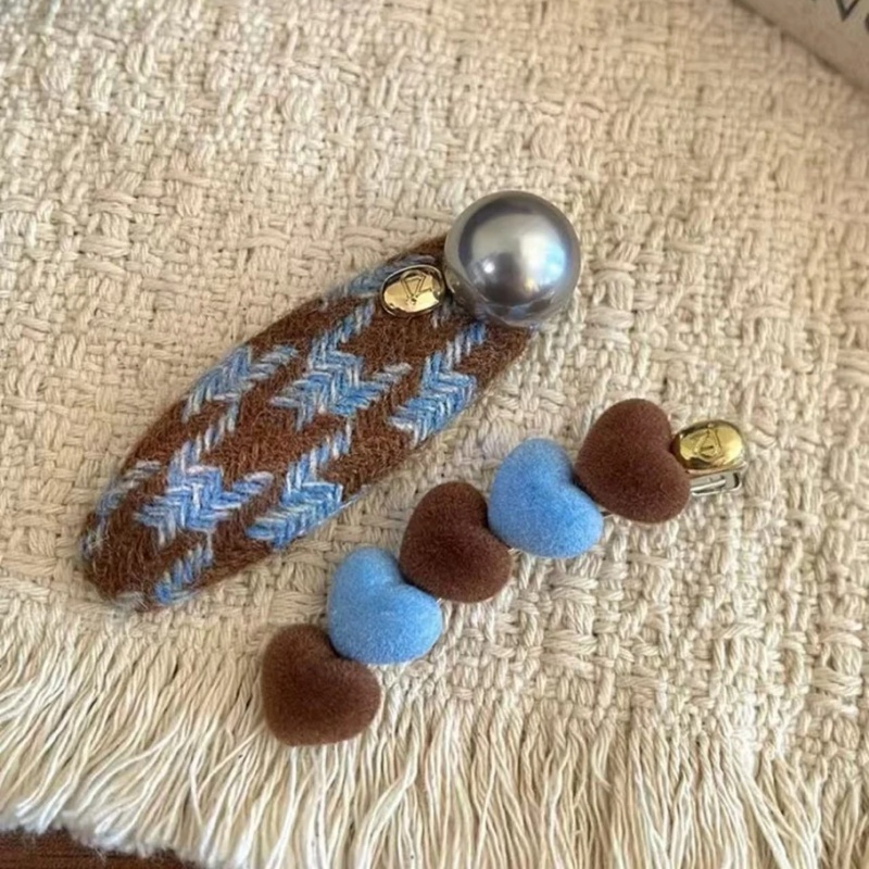 韩系蓝色丝绒千鸟格发夹