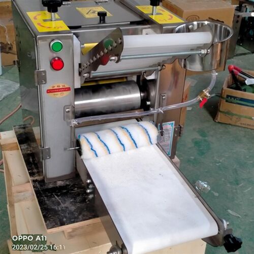 小型商用烩面皮机多功能烩面坯子板面扯面机器仿手工油泼烩面皮机