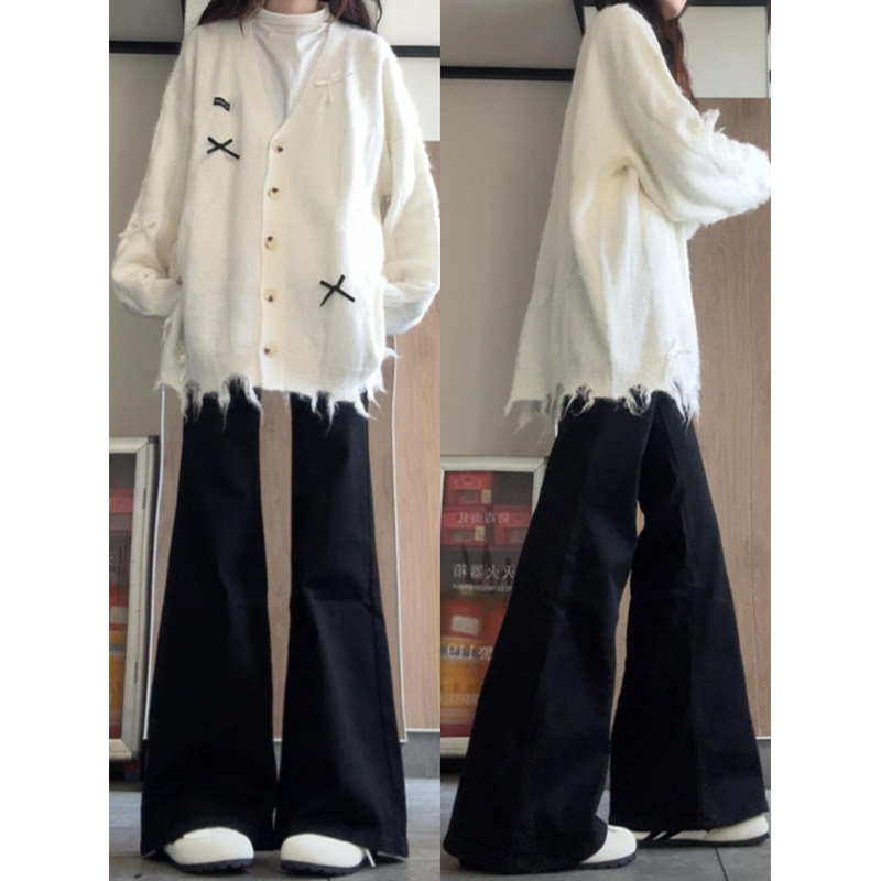 黑色微喇叭牛仔裤女春秋季新款小个子显瘦直筒宽松百搭拖地阔腿裤,女装/女士精品,牛仔裤,淘宝优惠券,粉丝福利购,淘宝优惠卷