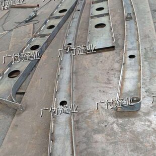 大梁加工膜布7字梁户外停车棚钢梁推拉膜结构汽车棚遮阳蓬工字钢