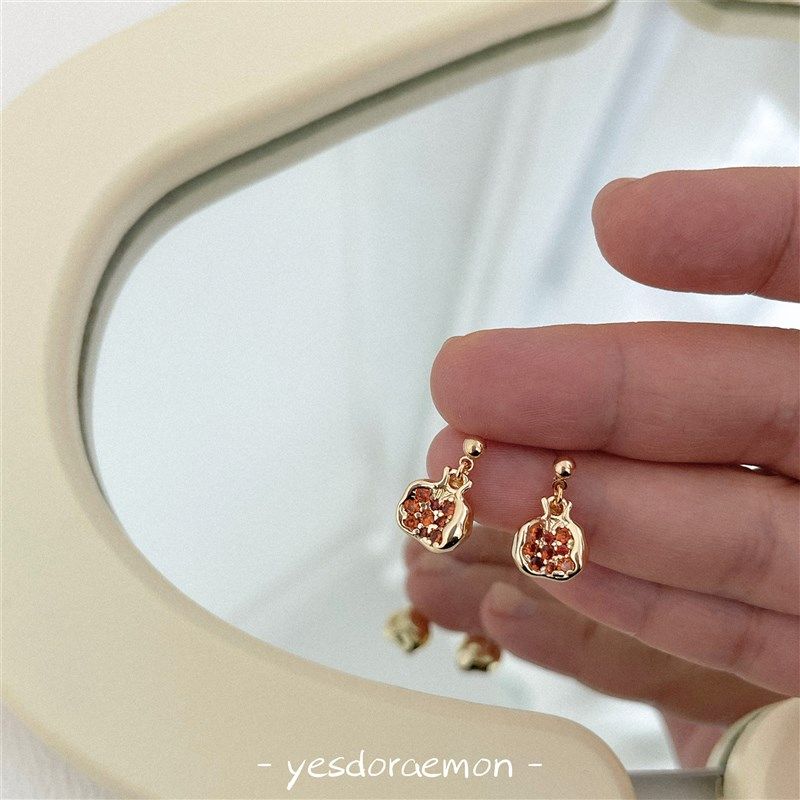 总有希望挂满枝头 立体石榴耳钉耳环无耳洞耳夹 秋冬气质新年耳环