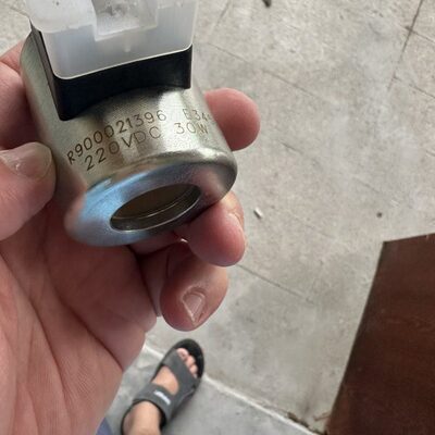 R901175657线圈DC220V