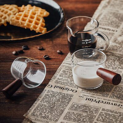 日式小奶盅木柄玻璃咖啡奶壶浓缩咖啡杯牛奶罐刻度量杯尖嘴杯复古