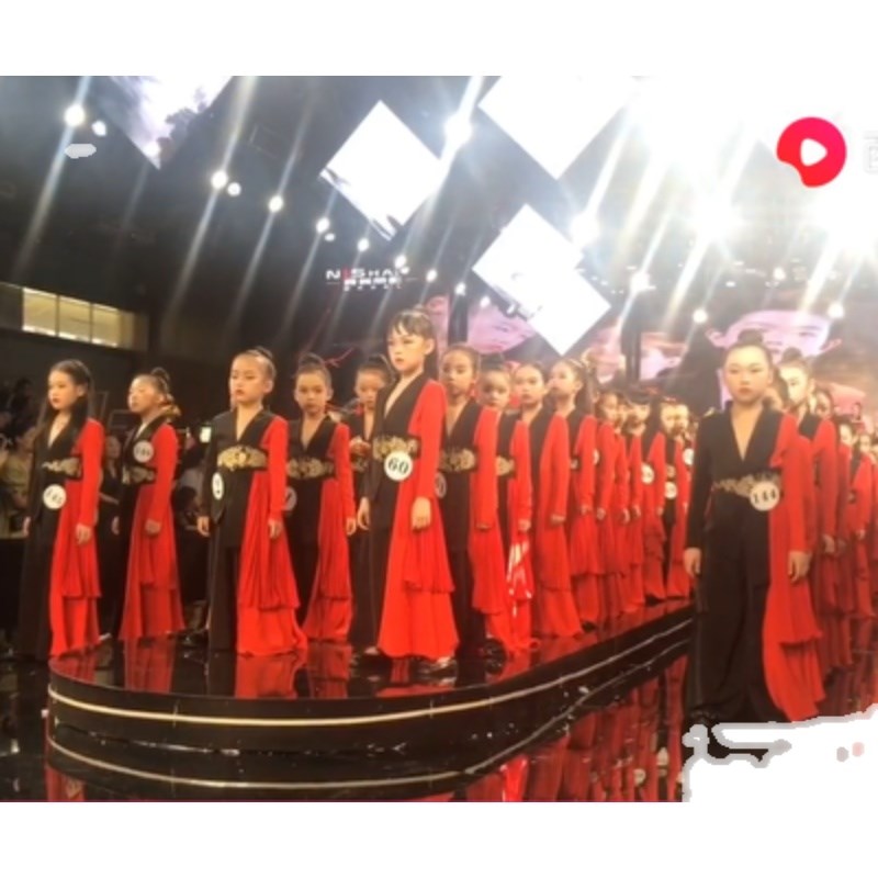 炫步儿童国潮武侠风女童模特走秀礼服中国风古风车模舞台演出西装