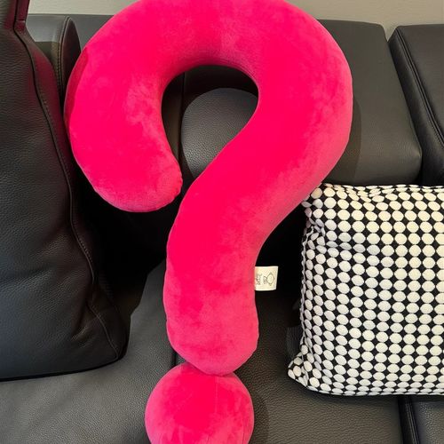 问号抱枕u型颈枕睡觉沙发靠垫办公室午睡枕头脖子靠枕飞机旅行枕