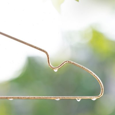 霜山金属铝衣架防滑无痕阳台晾衣架防生锈晒衣架卧室挂衣架10支装