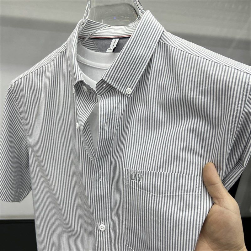 高级感竖条纹衬衫男短袖夏季2025新款高端商务休闲有口袋男士衬衣