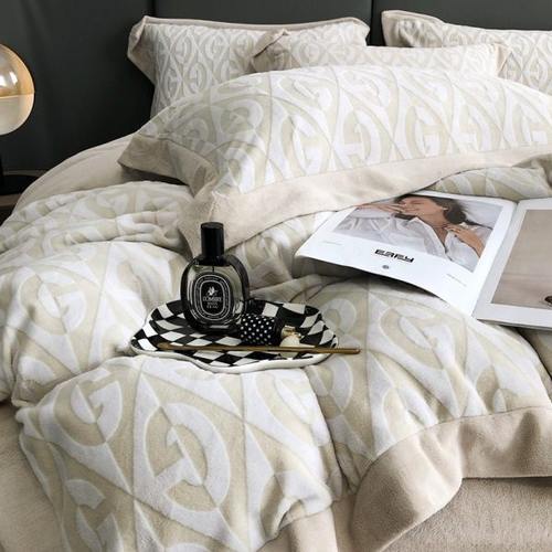 欧式高级感珊瑚绒冬季四件套牛奶绒加厚保暖双面法兰绒床上用品4