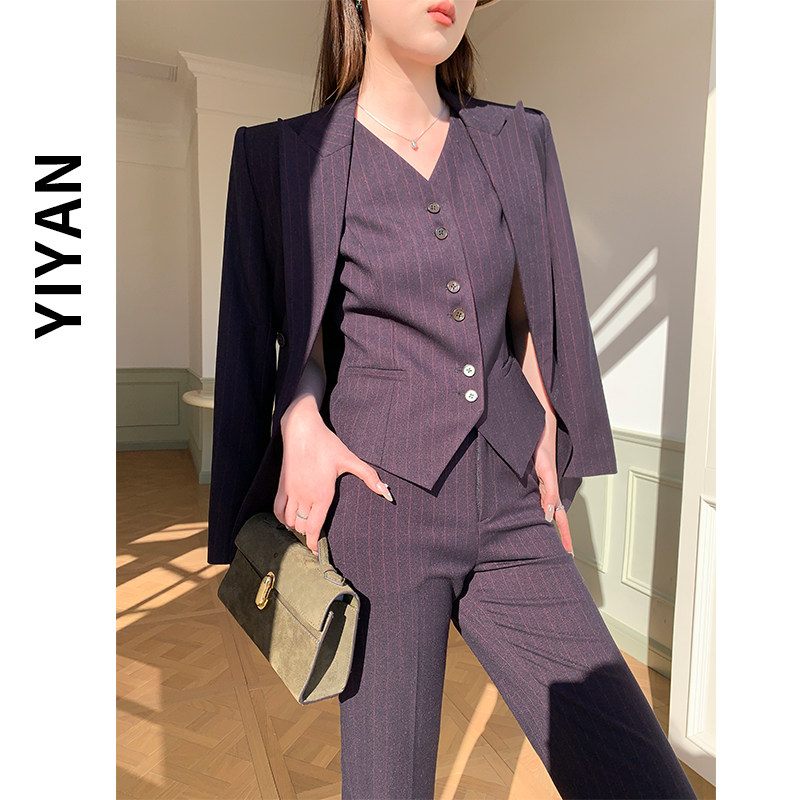 条纹职业套装西服女高级感2025秋季新款正装时尚气质通勤垫肩西装