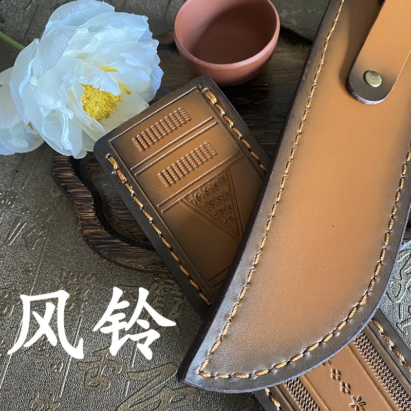 现货新款头层牛皮刀套加厚保护刀鞘刀套随身携带携带收纳雕花图片