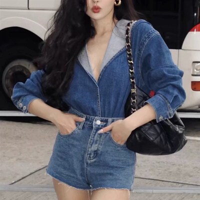 2025春夏新款街头时尚简约休闲戴帽连体牛仔衣高腰短裤两件套装女