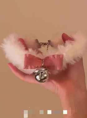 白色铃铛吊坠毛绒choker项圈女颈环蝴蝶结项链脖子配饰秋冬锁骨链